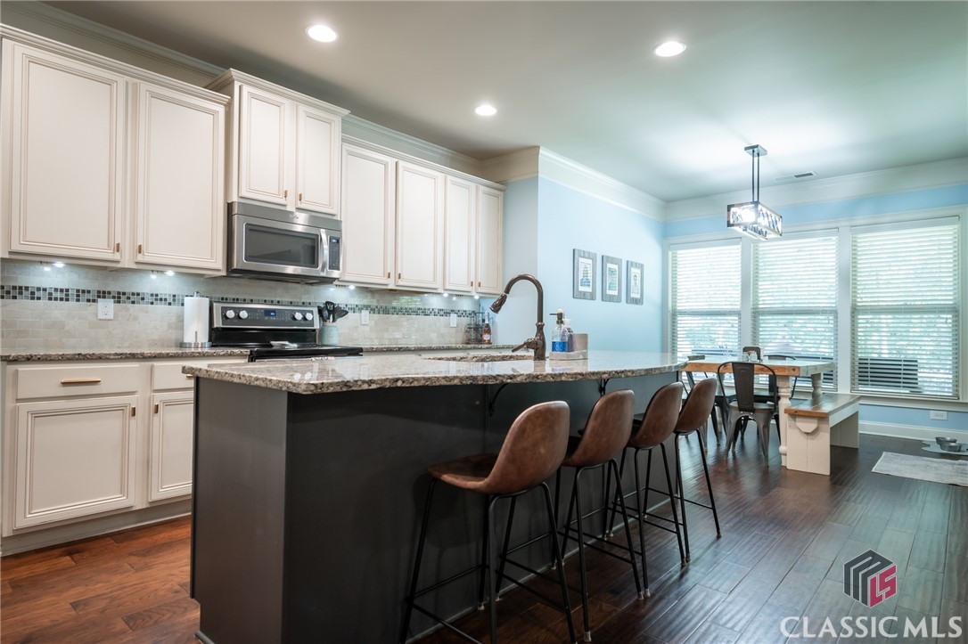 Single Family Residence in Bishop GA 4051 Whitlow Ridge Drive 7.jpg