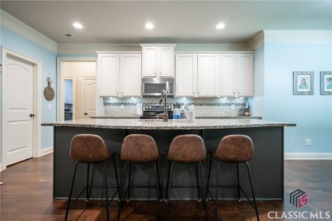 Single Family Residence in Bishop GA 4051 Whitlow Ridge Drive 6.jpg