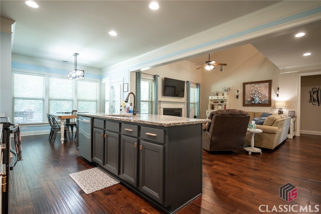 Single Family Residence in Bishop GA 4051 Whitlow Ridge Drive 11.jpg