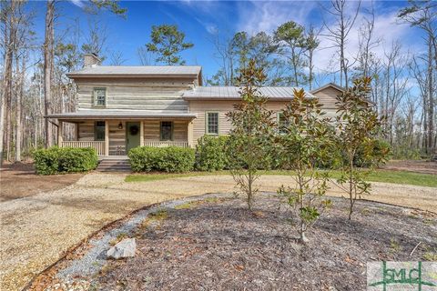 Single Family Residence in Richmond Hill GA 590 Dogwood Way.jpg