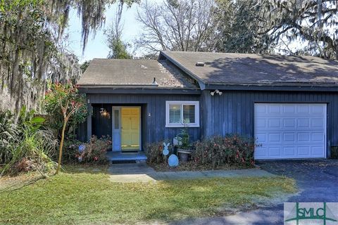 Townhouse in Savannah GA 102 Bent Oaks Drive.jpg