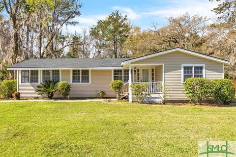 Single Family Residence in Richmond Hill GA 146 Wildwood Avenue.jpg