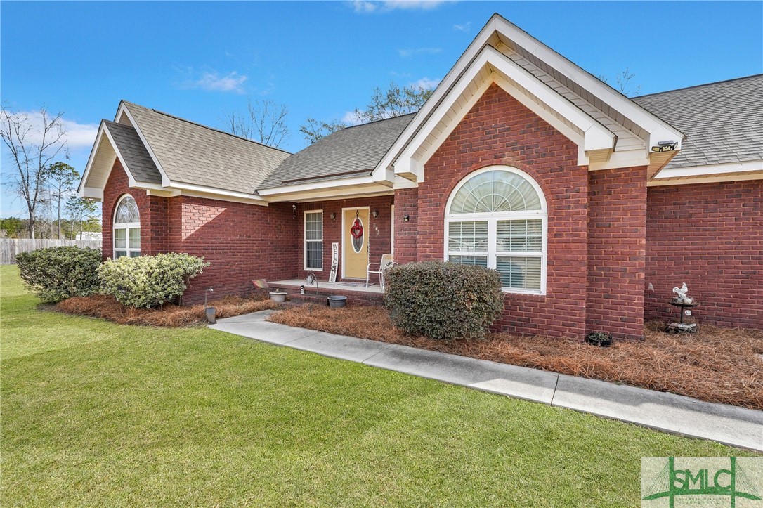 Single Family Residence in Guyton GA 883 Zittrouer Road 3.jpg