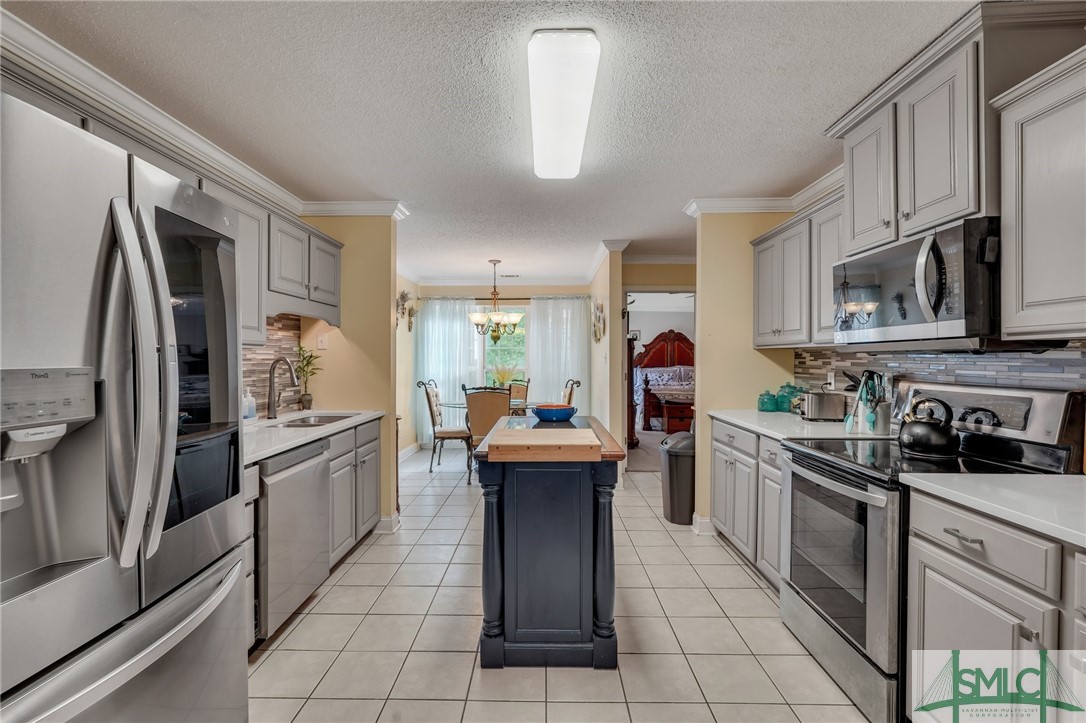 Single Family Residence in Guyton GA 883 Zittrouer Road 6.jpg