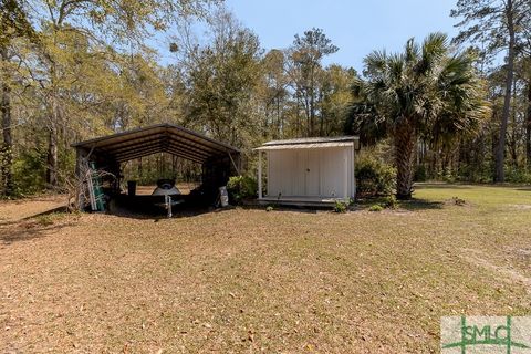 Single Family Residence in Richmond Hill GA 22811 GA 144 Highway 44.jpg