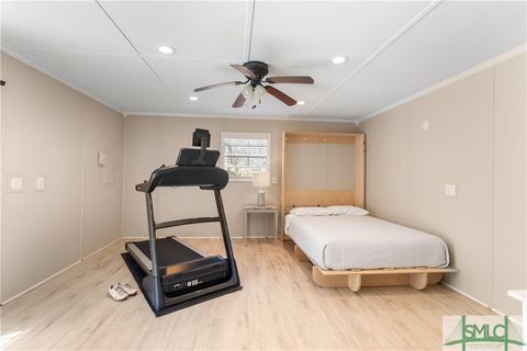 Single Family Residence in Richmond Hill GA 22811 GA 144 Highway 40.jpg