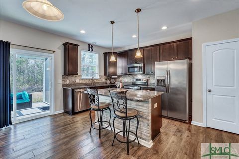 Single Family Residence in Richmond Hill GA 35 Little Stream Court 8.jpg