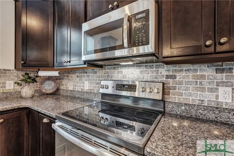 Single Family Residence in Richmond Hill GA 35 Little Stream Court 9.jpg