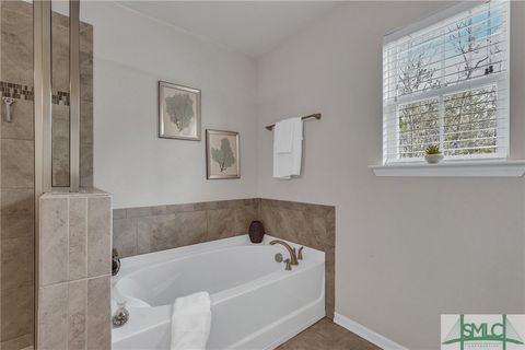 Single Family Residence in Richmond Hill GA 35 Little Stream Court 24.jpg