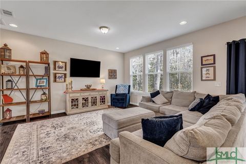 Single Family Residence in Richmond Hill GA 35 Little Stream Court 2.jpg