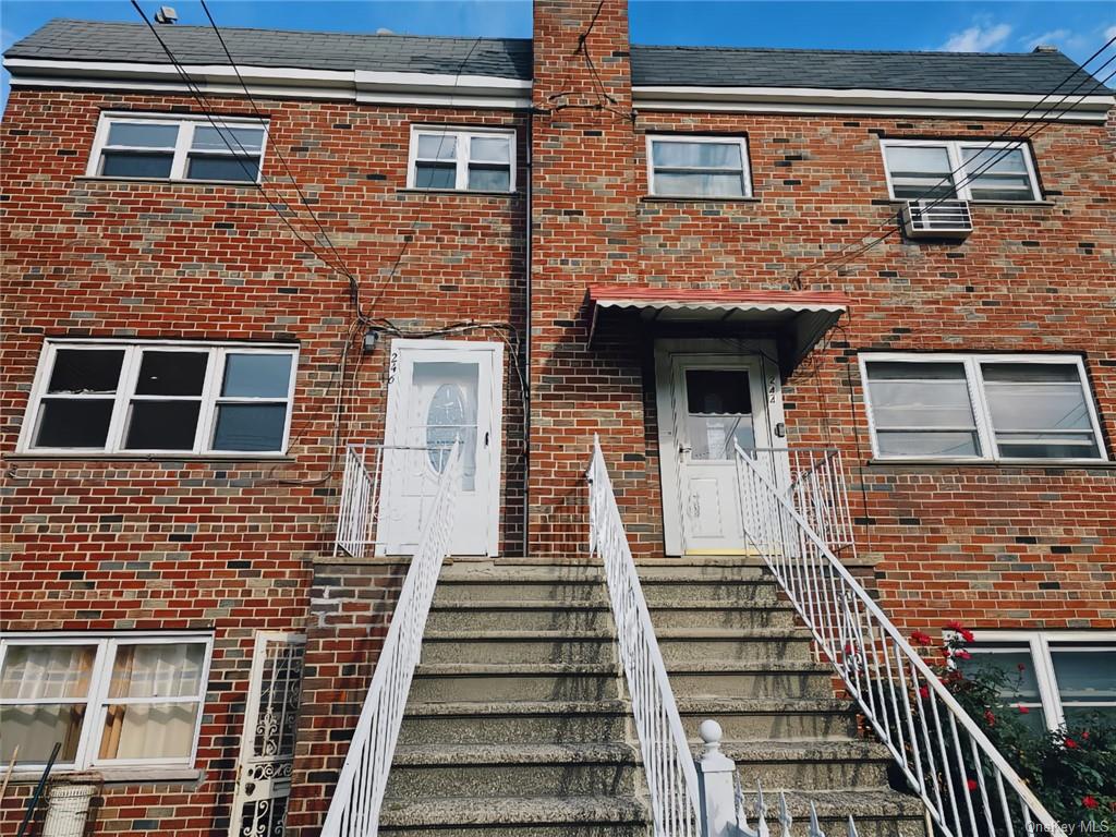 246 Soundview Ave, Bronx, NY 10473