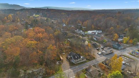 Hotel/Motel in High Falls NY 1203 Route 213.jpg