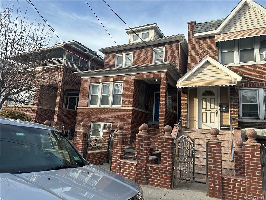 2139 Quimby Ave, Bronx, NY 10473 photo