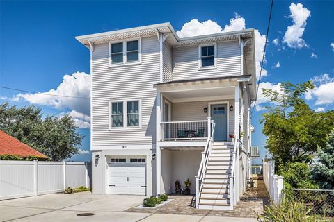 Single Family Residence in Long Beach NY 891 W Park Avenue.jpg