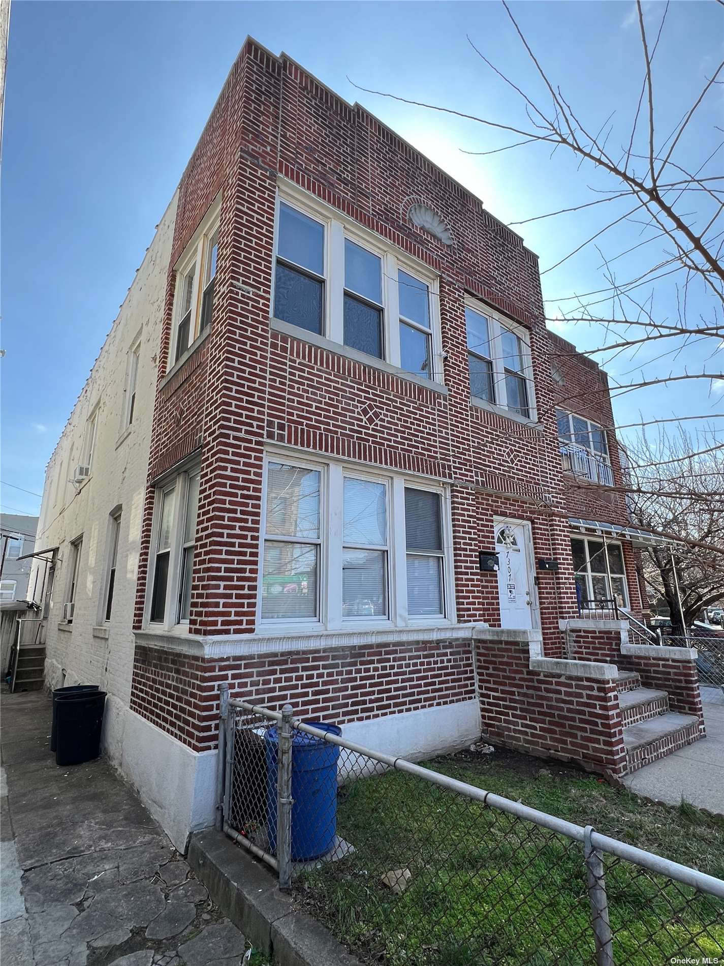 7307 6th Ave, Brooklyn, NY 11209