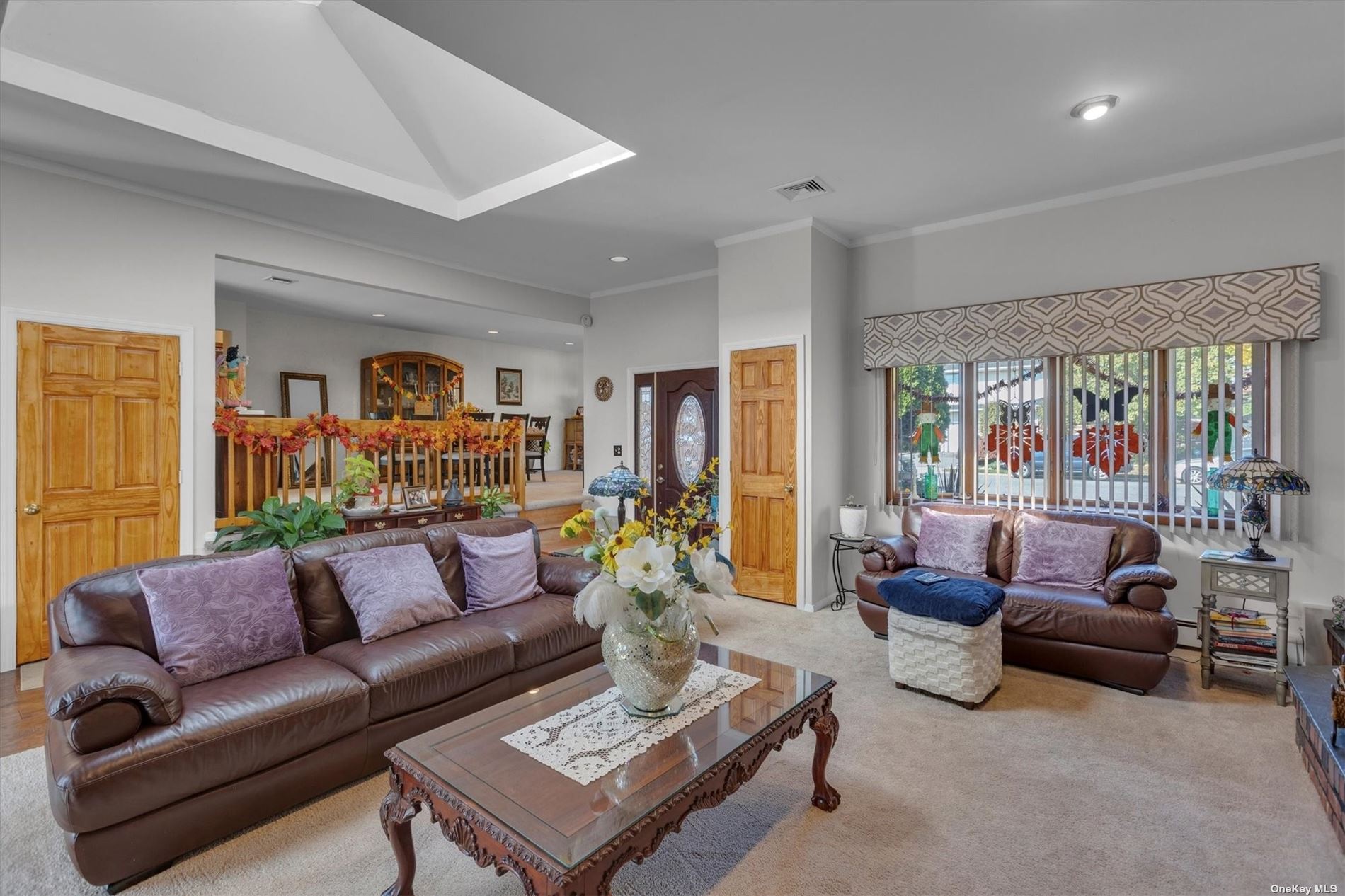 6 Evans Ave, Farmingdale, NY 11735 photo