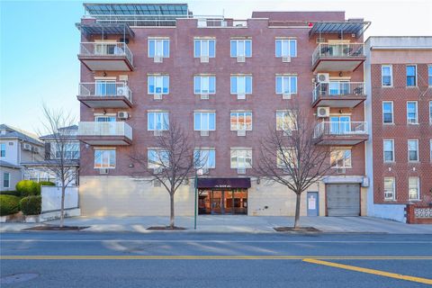 Condominium in Brooklyn NY 1559 W 6th Street #6A.jpg