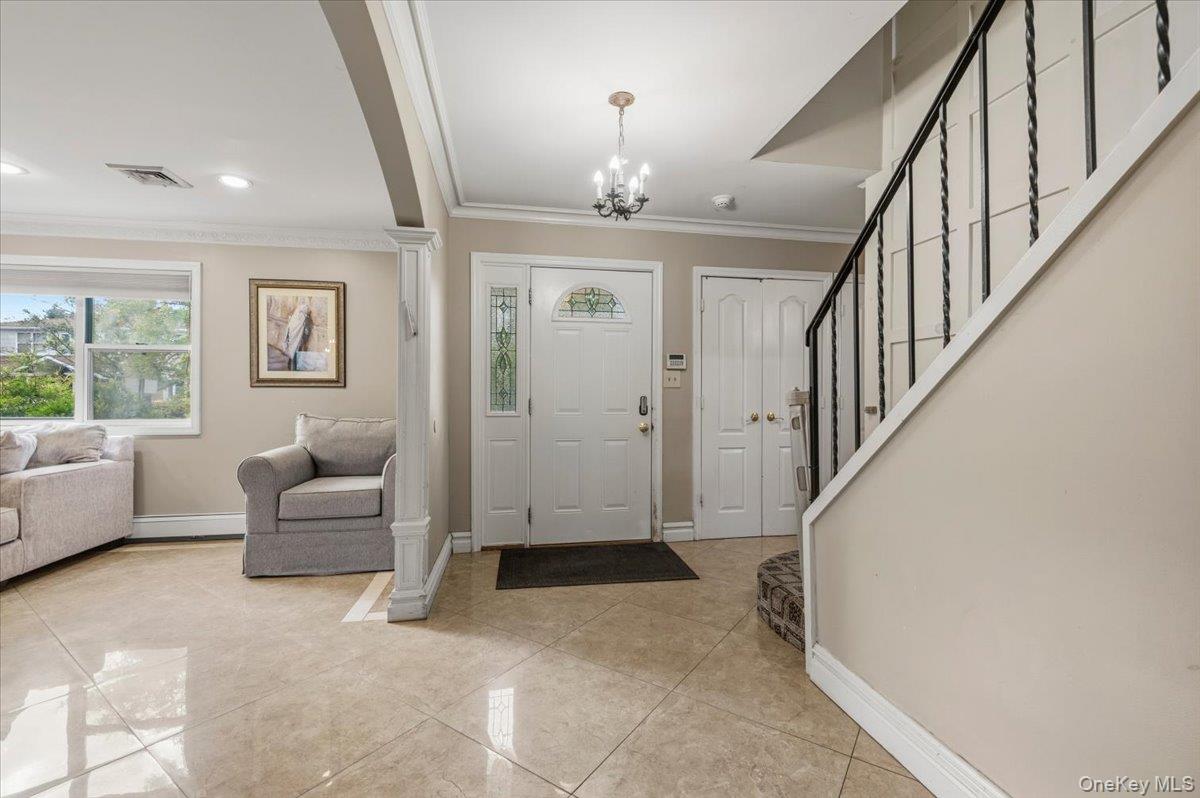 609 Meehan Ave, Far Rockaway, NY 11691 photo
