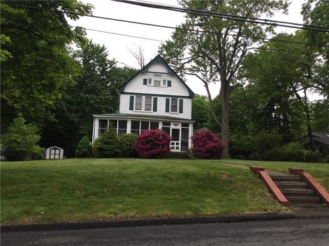Single Family Residence in West Nyack NY 17 Demarest Avenue.jpg