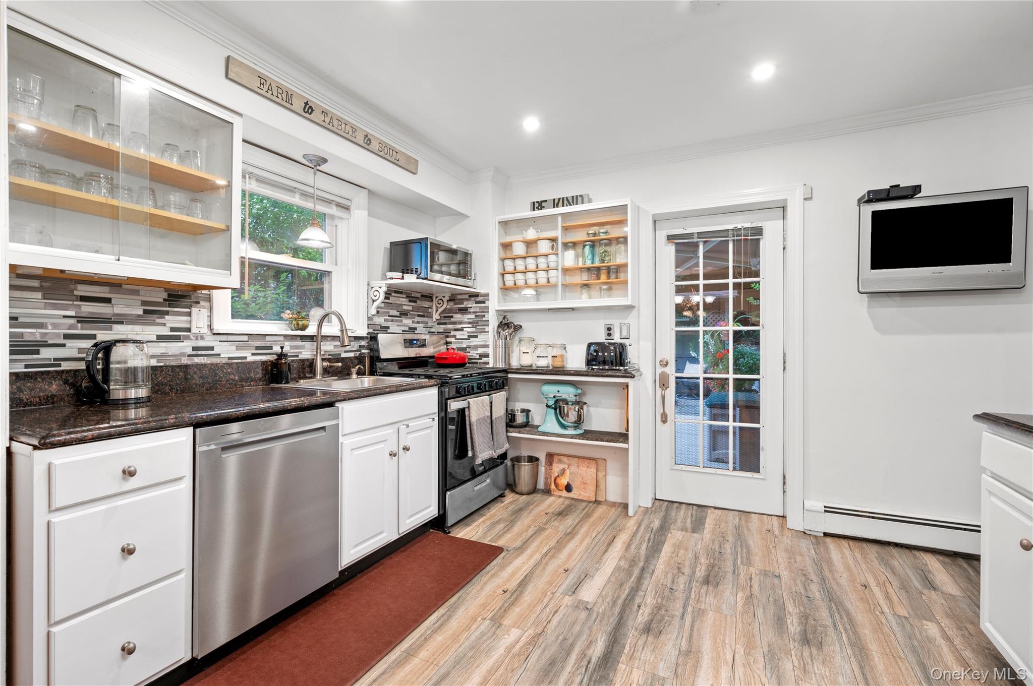 39 Sunrise Terrace #37 AKA, Yonkers, NY 10703 photo
