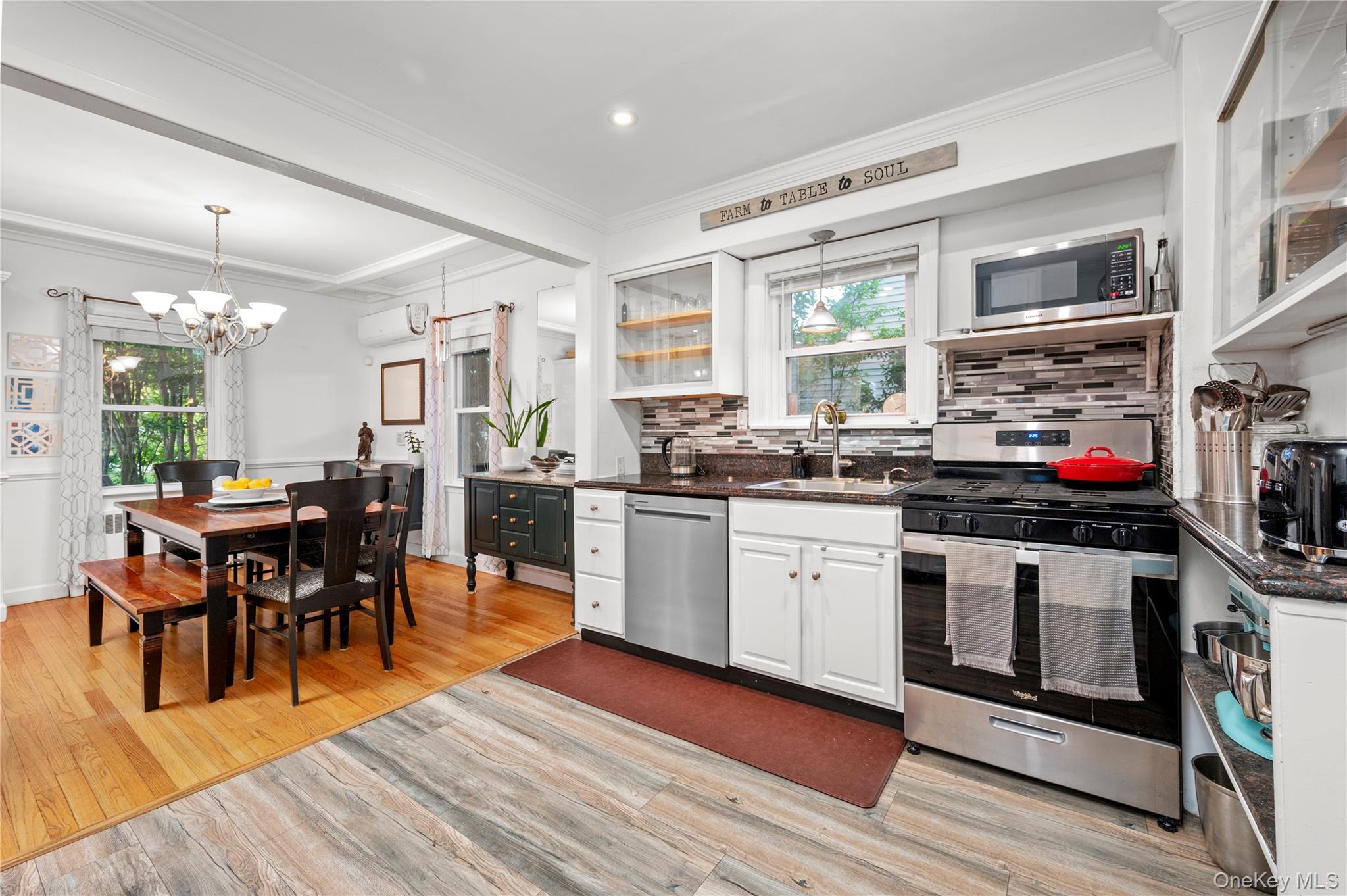 39 Sunrise Terrace #37 AKA, Yonkers, NY 10703 photo