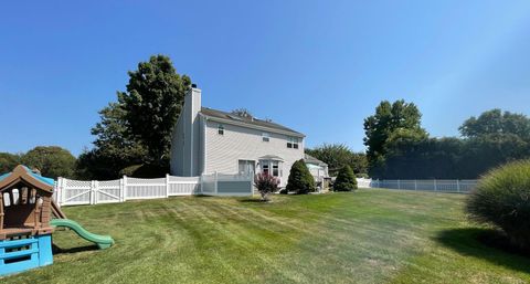 Single Family Residence in Baiting Hollow NY 43 Southfield Road 38.jpg