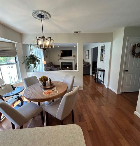 Single Family Residence in Baiting Hollow NY 43 Southfield Road 10.jpg