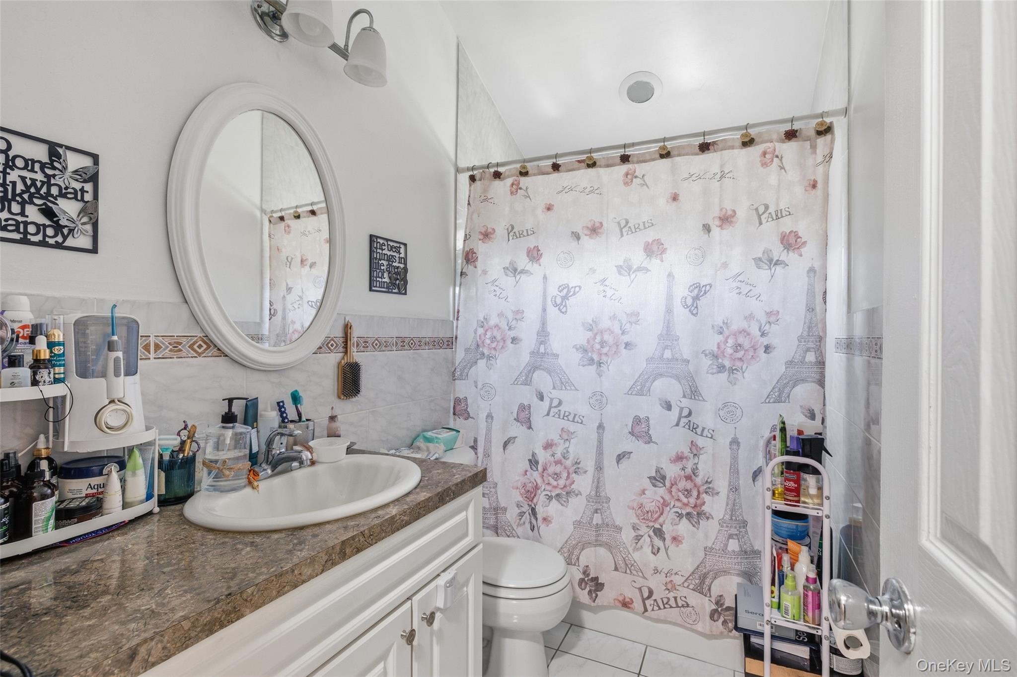 124 Quebec Rd, Island Park, NY 11558 photo