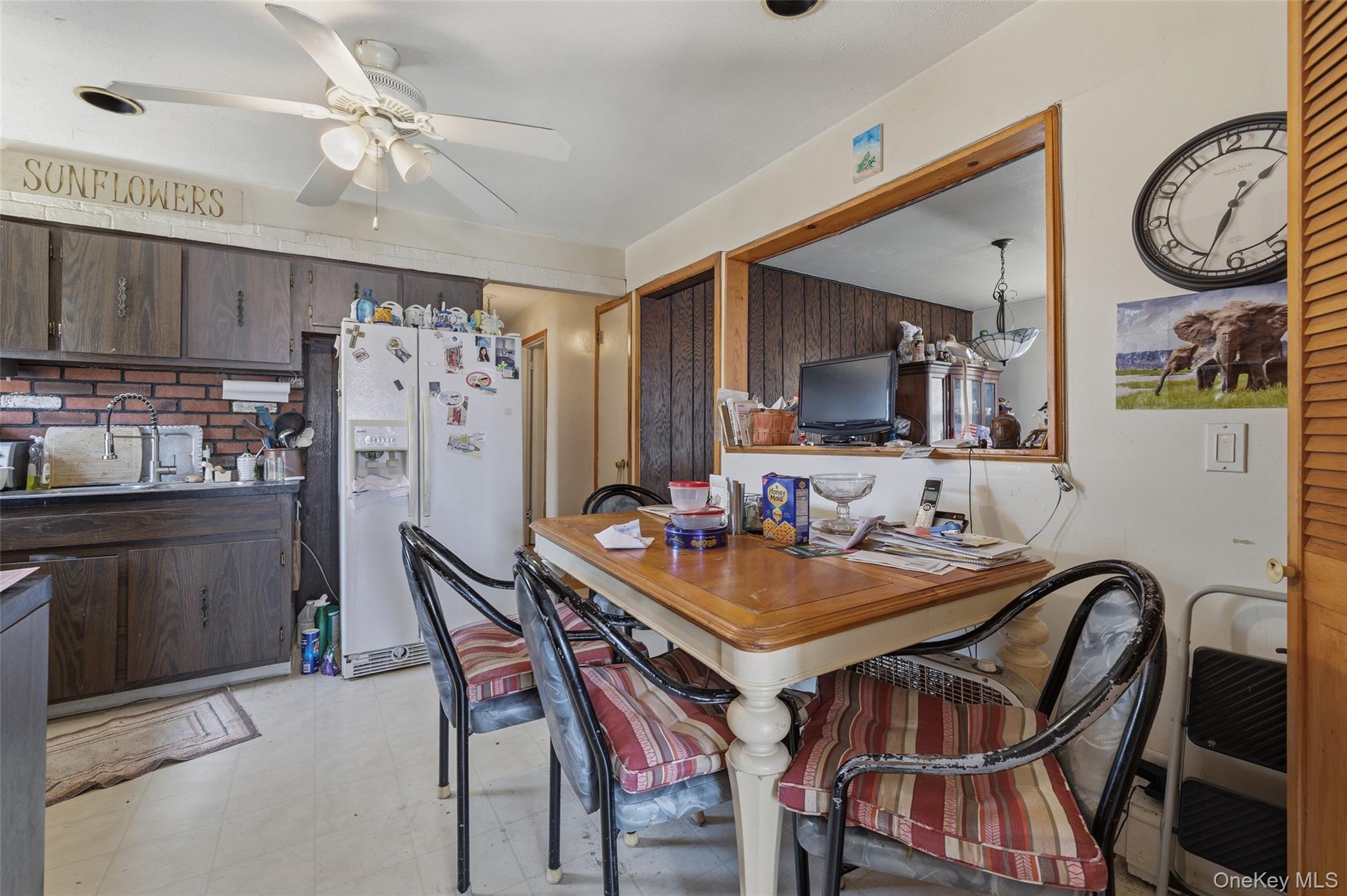 124 Quebec Rd, Island Park, NY 11558 photo