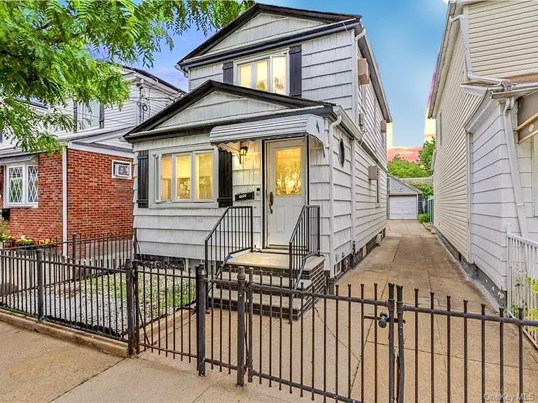 1541 95th St, Brooklyn, NY 11236
