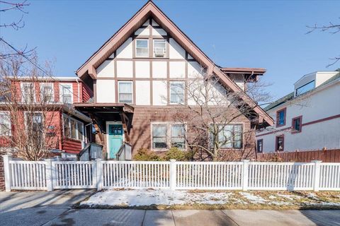 Single Family Residence in Bronx NY 2921 Greene Place.jpg