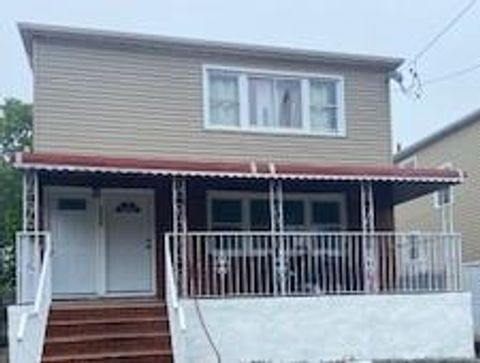 Duplex in Far Rockaway NY 2324 Camp Road.jpg