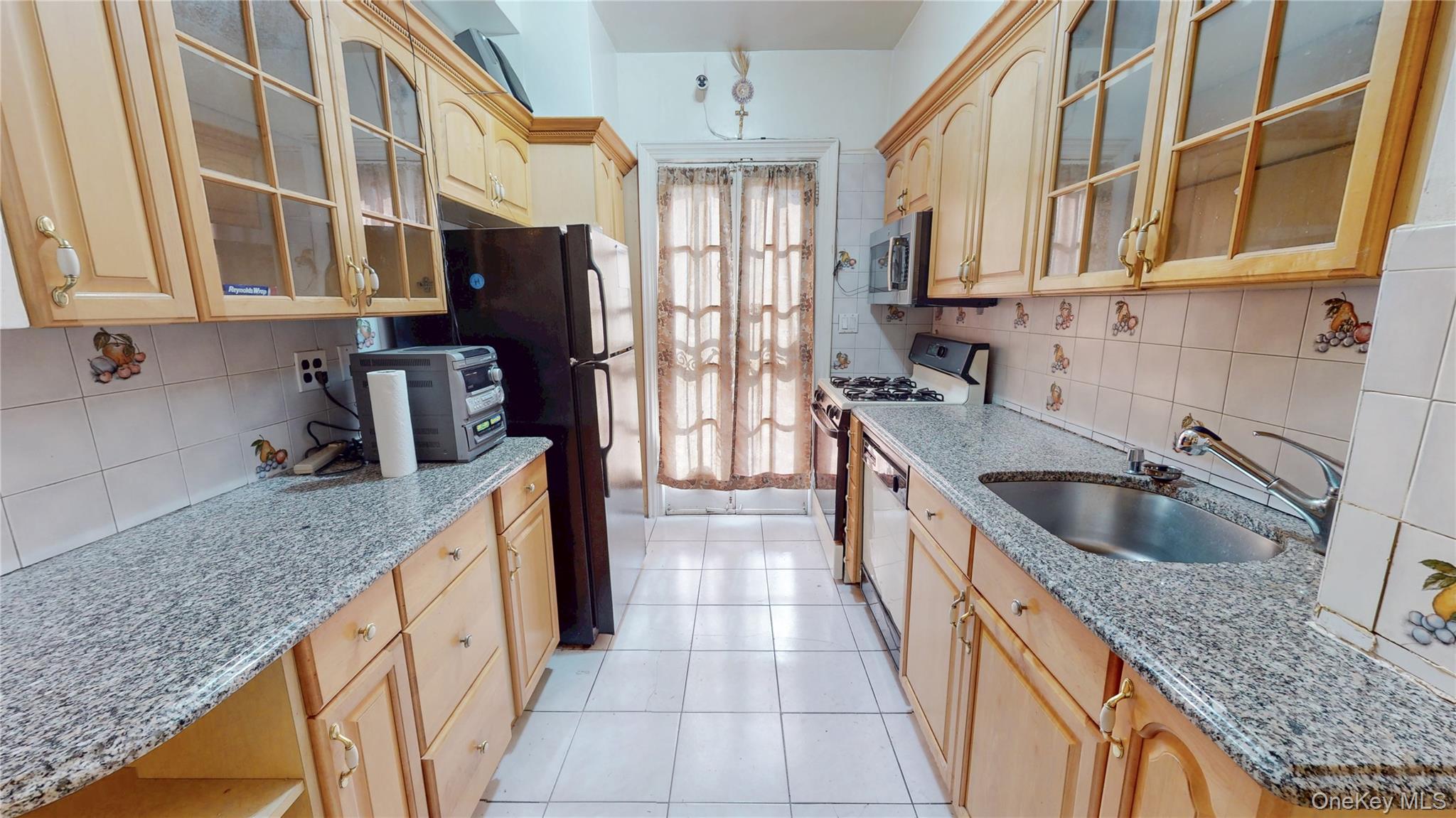 4584 Kings Hwy, Brooklyn, NY 11234 photo