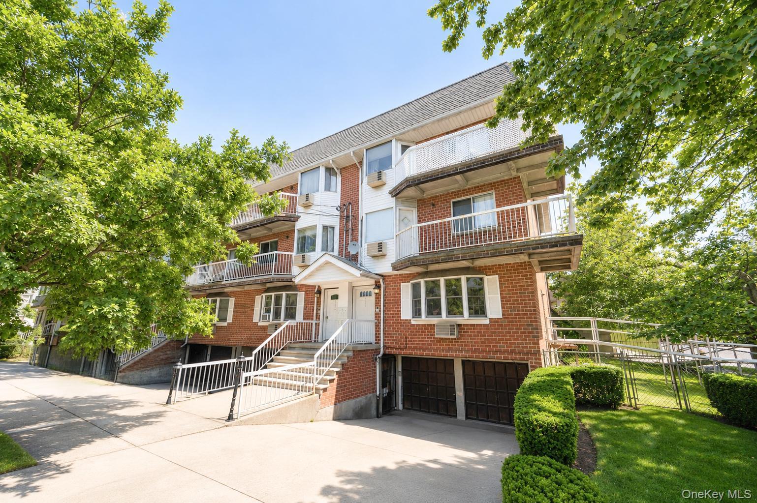 1235 95th St, Brooklyn, NY 11236