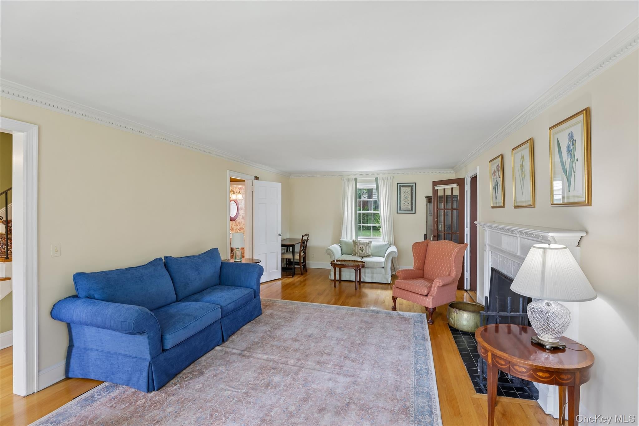 105 Stewart Ave, Garden City, NY 11530 photo