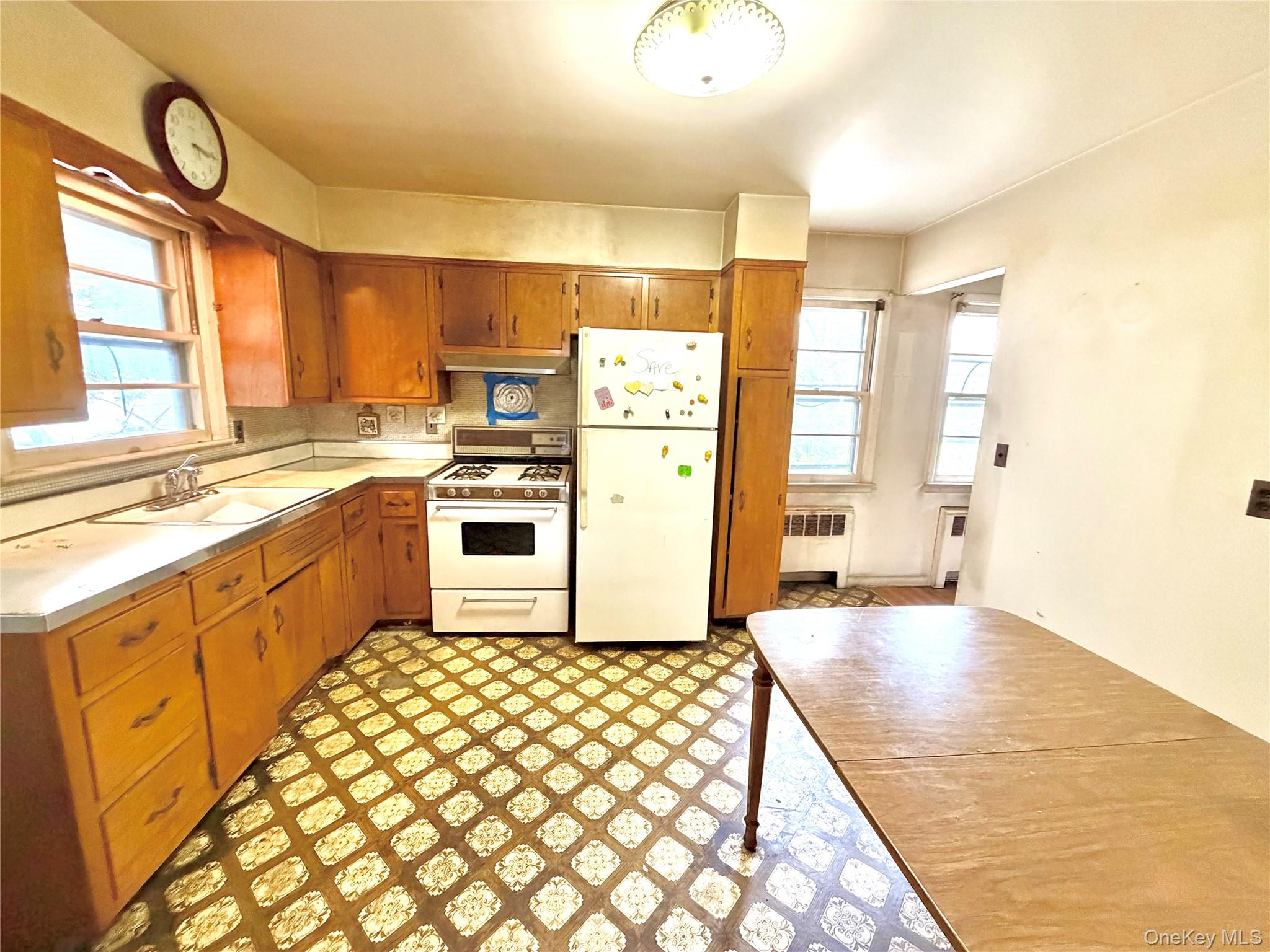 131 Overlook St, Mount Vernon, NY 10552 photo