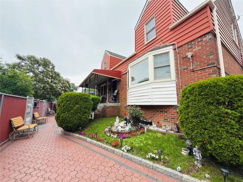 Single Family Residence in Bronx NY 945 Swinton Avenue.jpg