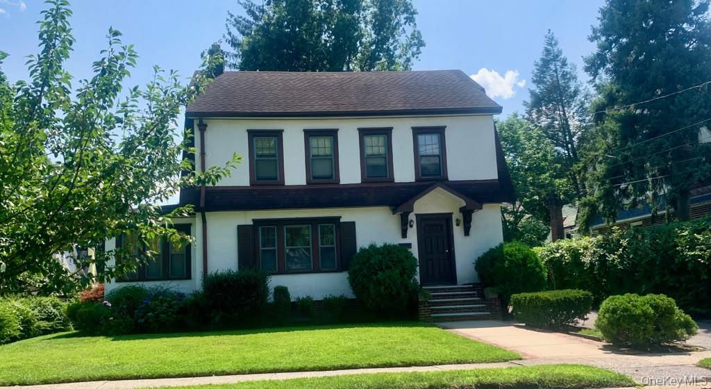 330 E Devonia Ave, Mount Vernon, NY 10552 photo
