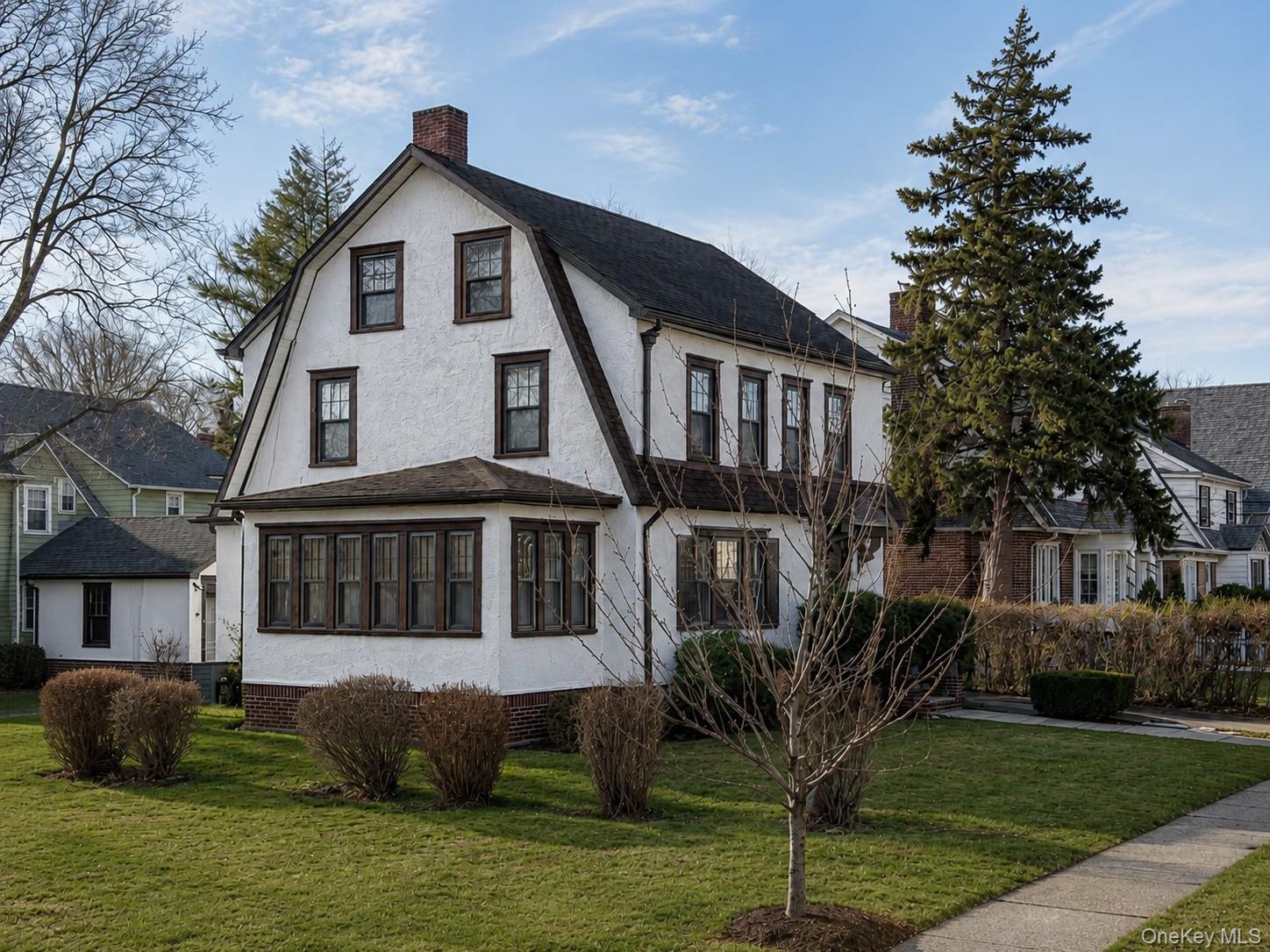 330 Devonia Ave, Mount Vernon, NY 10552