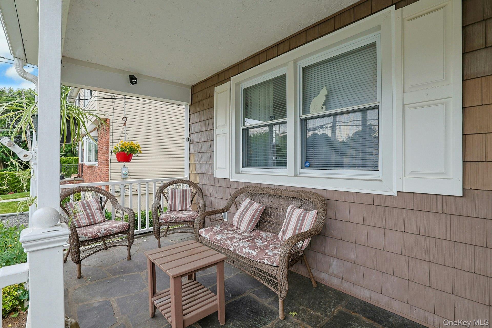 84 Lawrence Pl, New Rochelle, NY 10801 photo