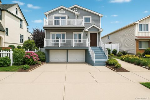 Duplex in Long Beach NY 318 E Olive Street.jpg
