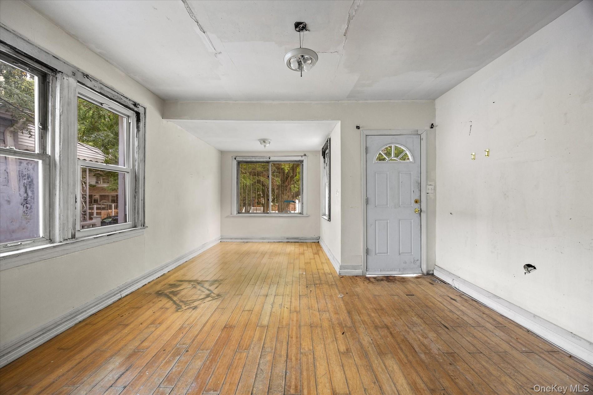 155 41 116th Dr, Jamaica, NY 11434 photo