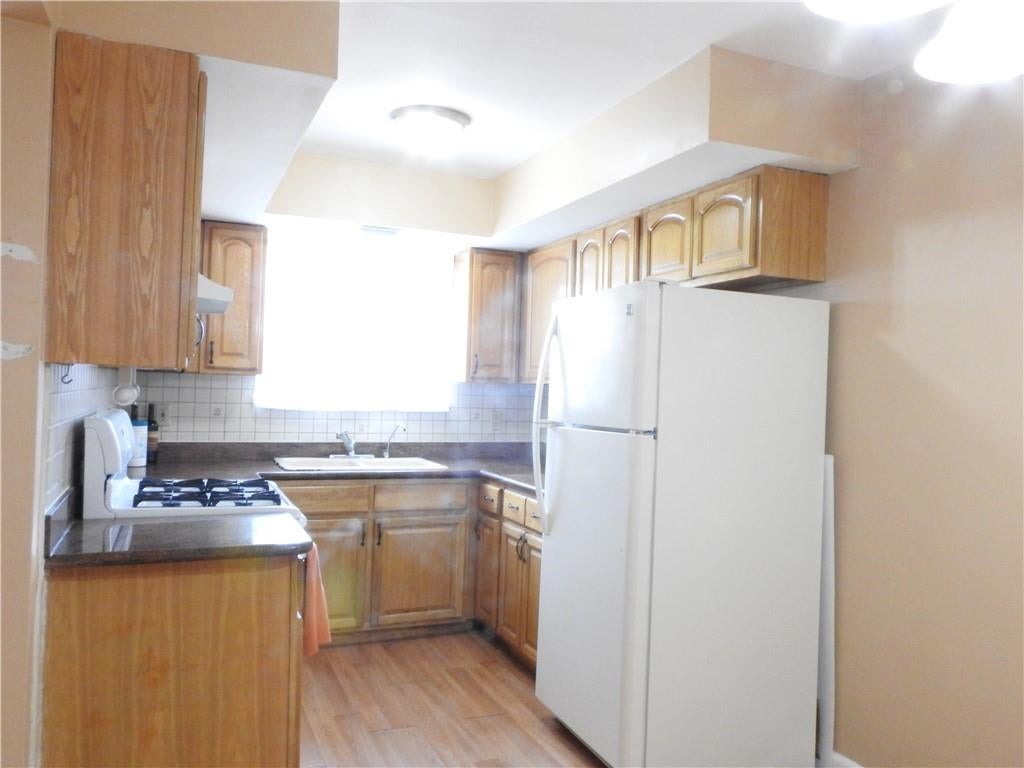 1544 Ohm Ave, Bronx, NY 10465 photo