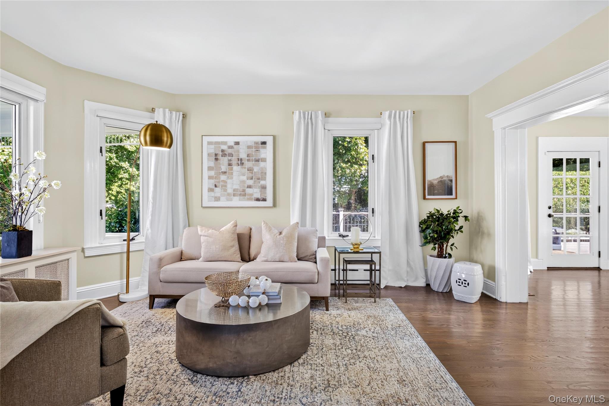 444 Lakeview Ave, Rockville Centre, NY 11570 photo