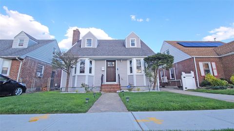 Single Family Residence in Laurelton NY 130-25 217th Street.jpg