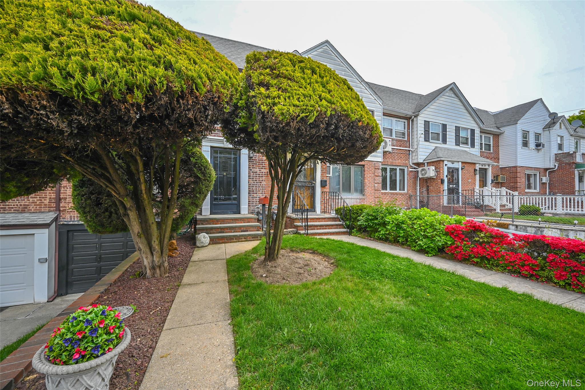 198 21 29th Ave, Flushing, NY 11358 photo