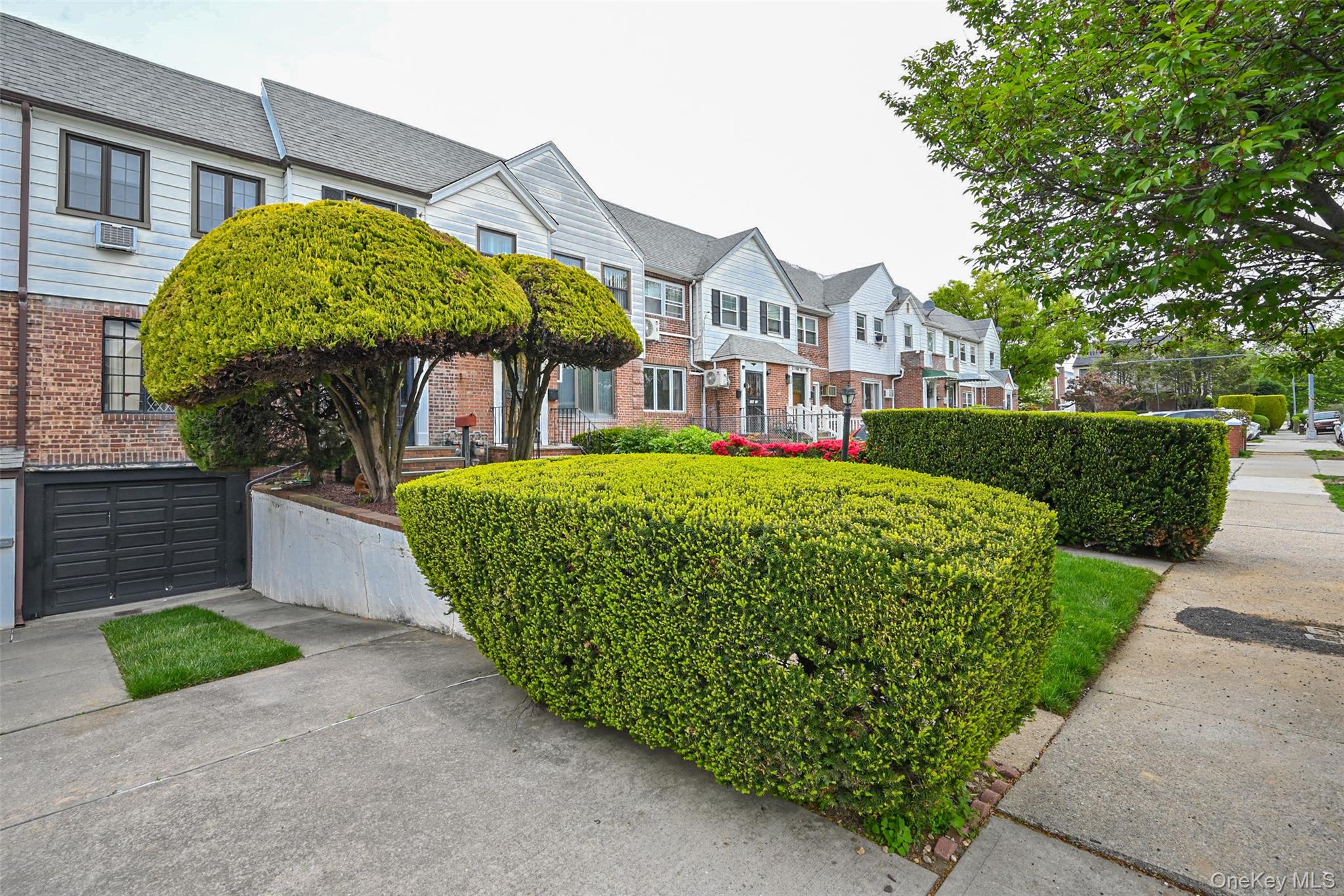 198 21 29th Ave, Flushing, NY 11358 photo