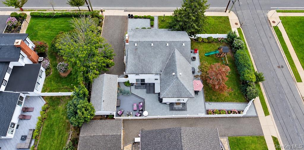 314 Ocean Ave, East Rockaway, NY 11518 photo