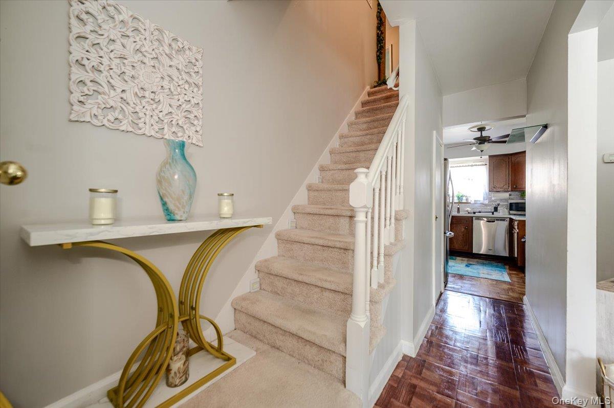 1912 Hunt Ave, Bronx, NY 10462 photo