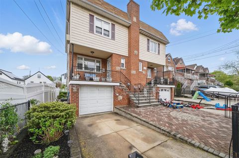 Single Family Residence in Bronx NY 1028 Swinton Avenue.jpg